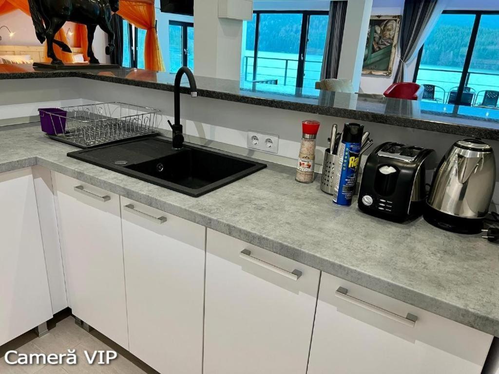 Casa Eden - Apartamente Langa Lac Colibiţa Eksteriør billede